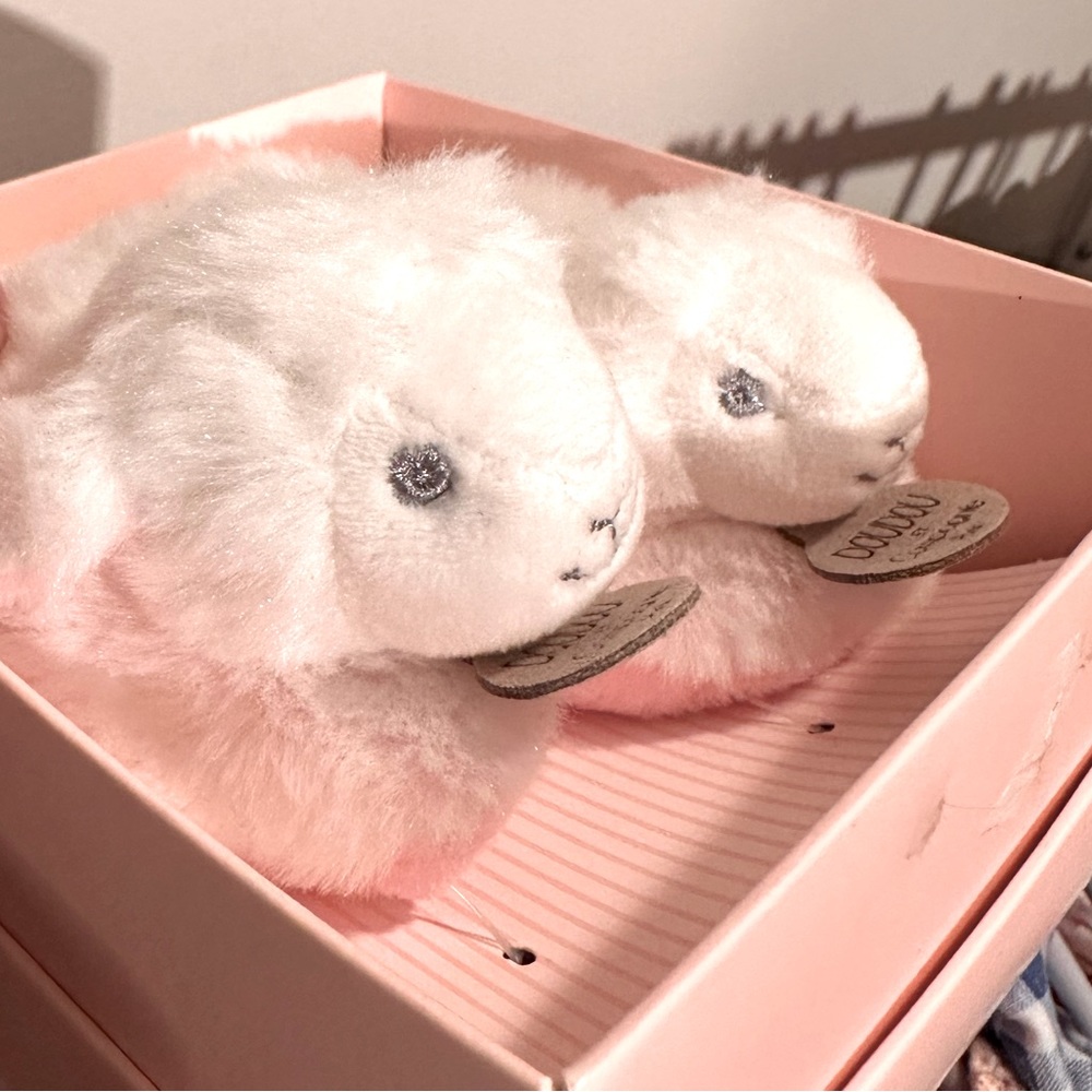 DOUDOU baby lamb booties